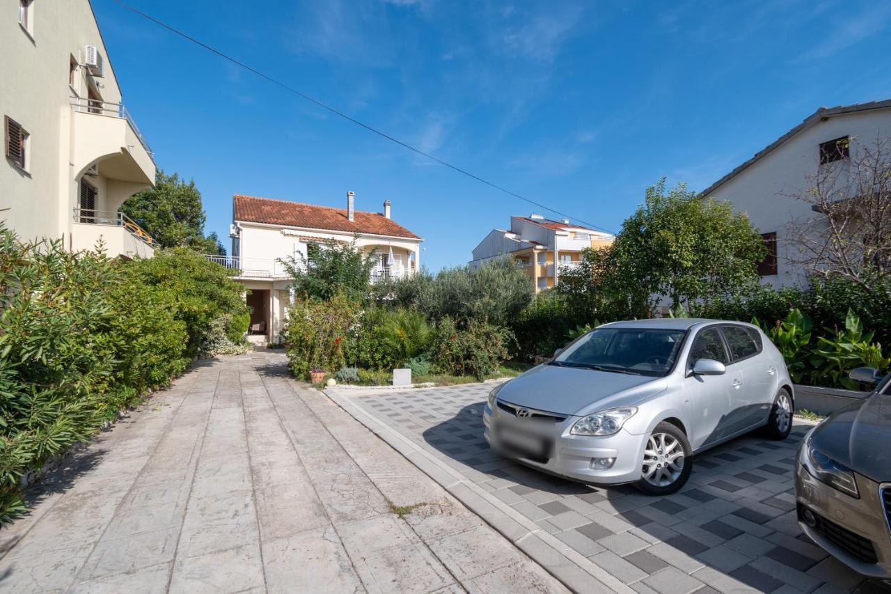 Apartments By The Sea Sukosan, Zadar - 5863 Exterior photo