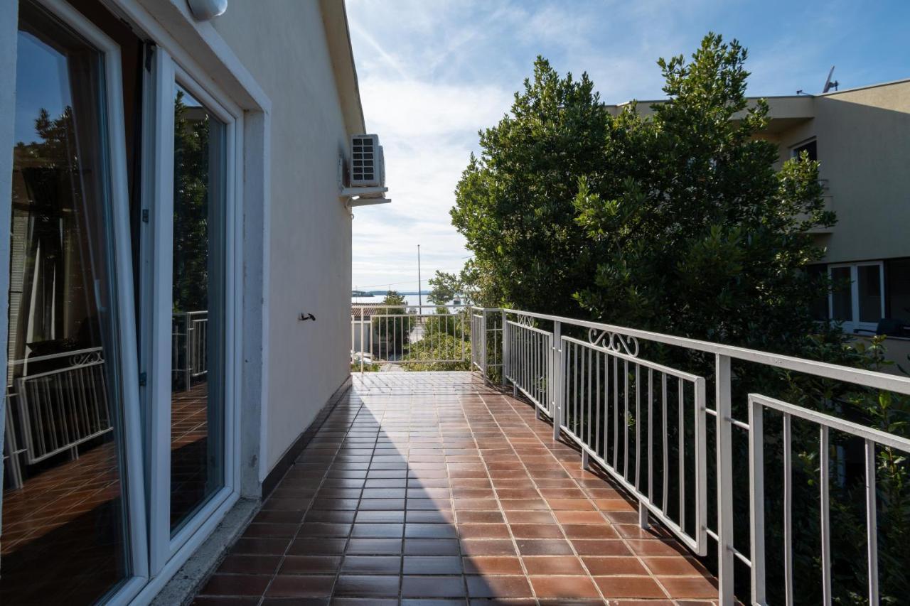 Apartments By The Sea Sukosan, Zadar - 5863 Exterior photo