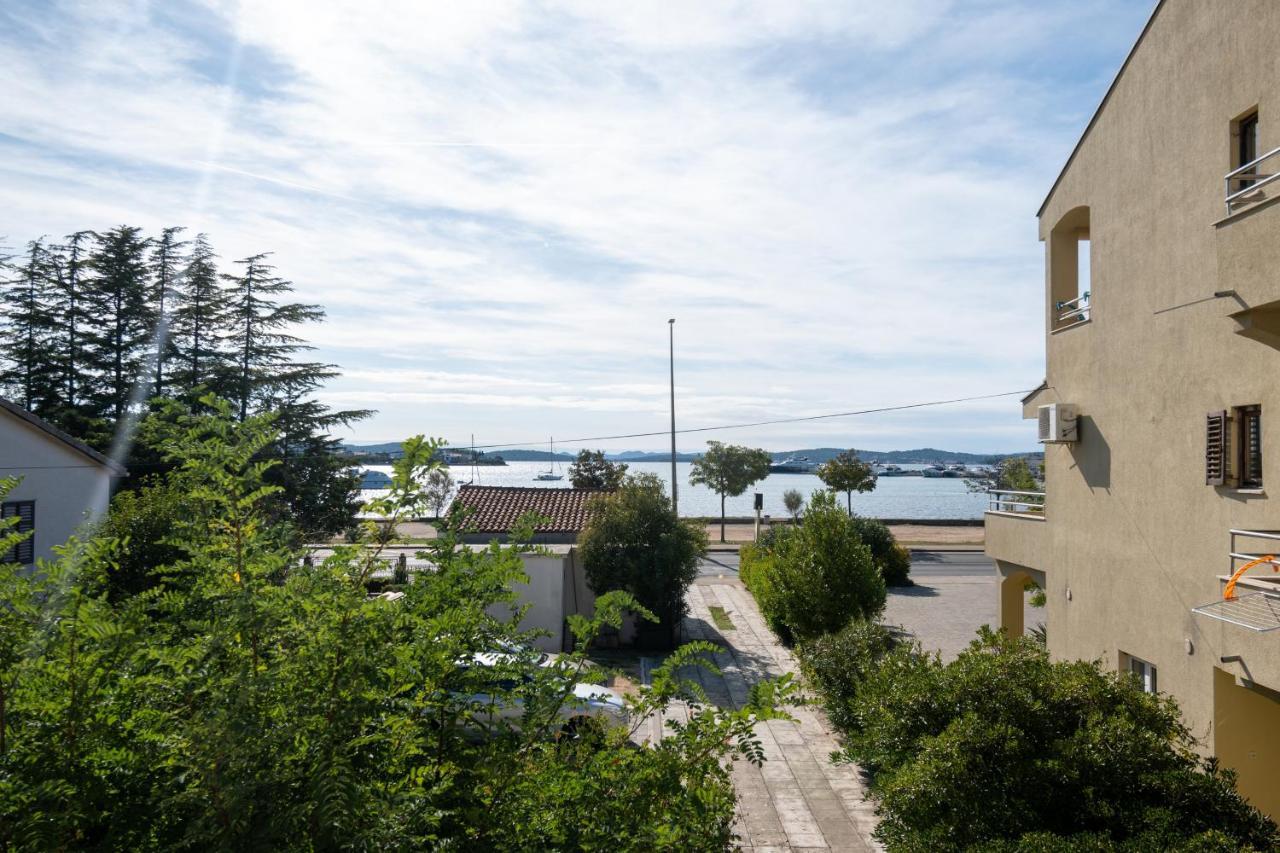 Apartments By The Sea Sukosan, Zadar - 5863 Exterior photo