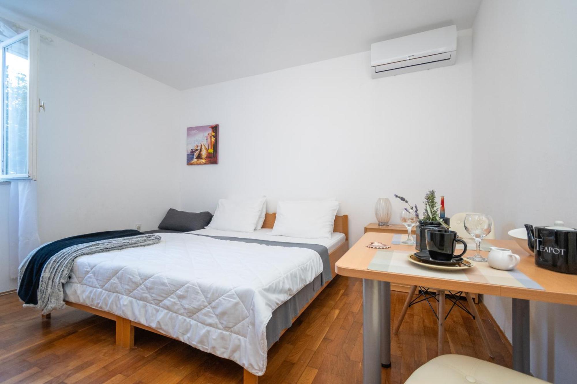 Apartments By The Sea Sukosan, Zadar - 5863 Exterior photo